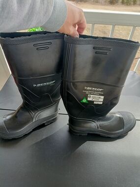 Dunlop Men's Dunlop Rubber Boot, Steel Toe, 16" Height, Black, Size 10